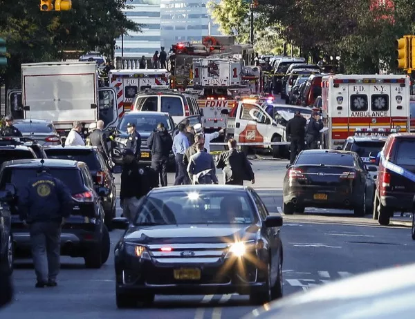 Очевидци на трагедията в Манхатън: "Мислехме, че е номер за Хелоуин"