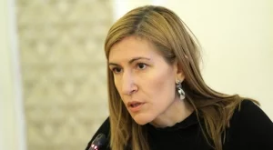 Ангелкова обеща на Витоша да се строят само лифтове