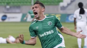 {{ otherArticle[0].article.title }}