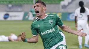 {{ otherArticle[0].article.title }}