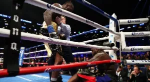 {{ otherArticle[0].article.title }}