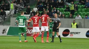 {{ otherArticle[0].article.title }}