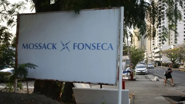 Беглец или не? Обвиняем по Panama Papers не се яви на дело в САЩ, защото не може да напуска Панама