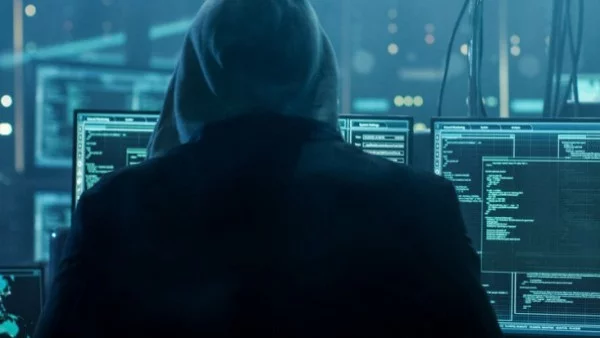 Чешката полиция иззе 10 млн. евро от хакери, пробили системите на МВнР