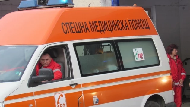 Жена загина, а друга е в болница след катастрофа край Игнатиево