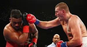 {{ otherArticle[0].article.title }}