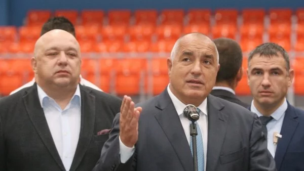 Спортният министър подкрепи мечтите на Борисов да сме домакин на Световното по футбол