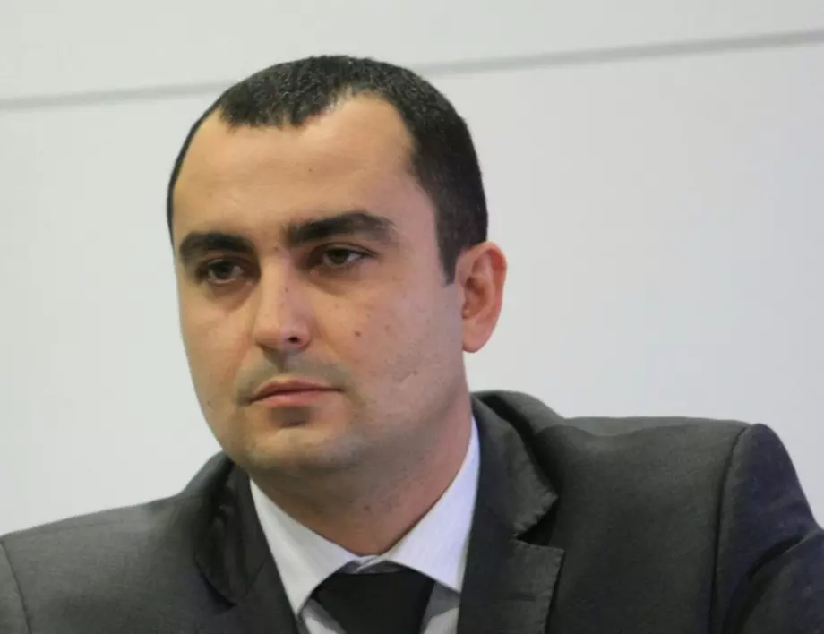 ГЕРБ и БСП с взаимни обвинения около икономическия растеж на България