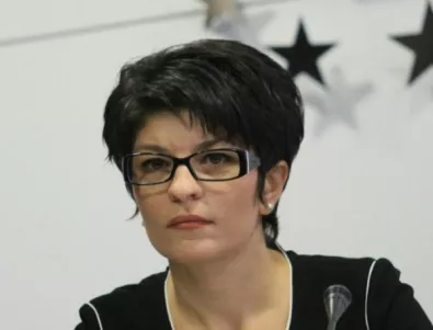 Десислава Атанасова: Никой не е проверявал Нинова за 