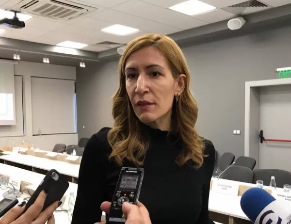 Ангелкова: Винаги сме подкрепяли изграждането на втори кабинков лифт в Банско