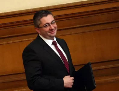 Нанков категоричен: Няма да оттегля оставката си