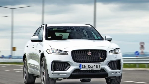 Jaguar F-Pace 25d: Хищник на диета (тест-драйв)