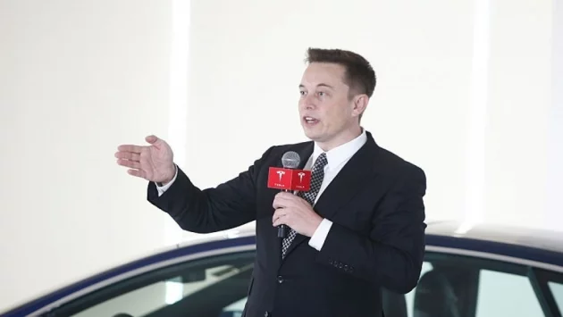 Мъск ще отвори завода на Tesla въпреки забраните