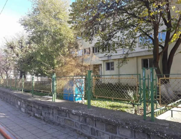 Асеновград ще похарчи 67 000 лева за училищни и паркови огради