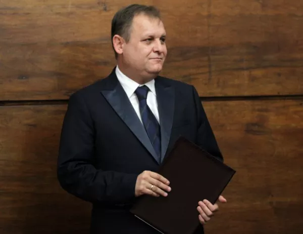 Цацаров посъветва новия председател на ВАС да не се вслушва във "вредния шум отстрани"