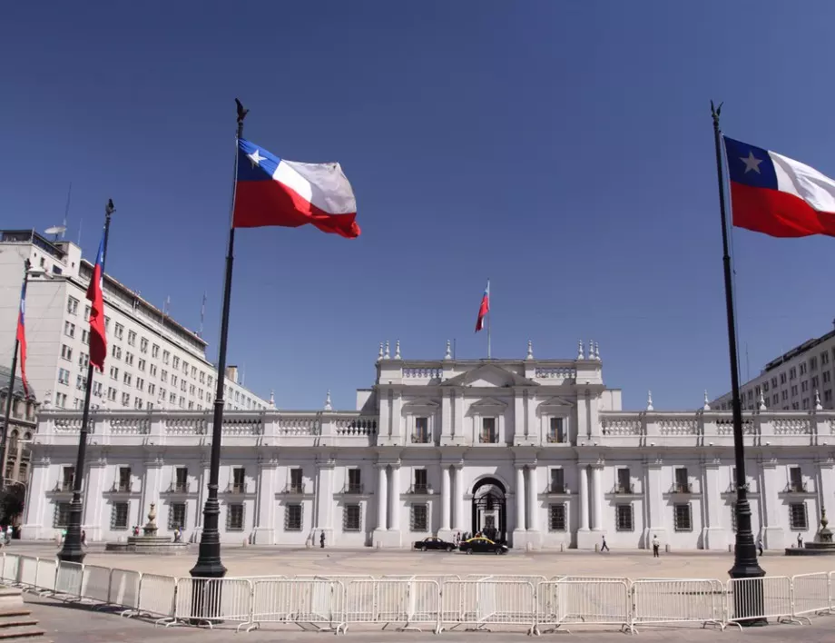 Смениха здравния министър в Чили заради коронавируса