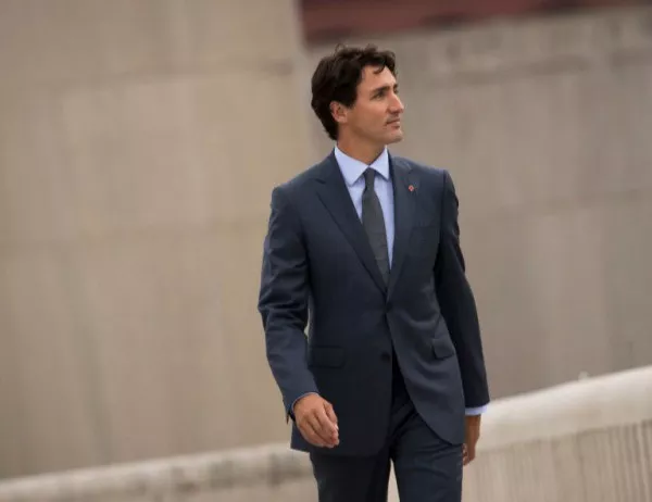 Опозицията в Канада иска оставката на Джъстин Трюдо