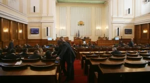 Депутатите отхвърлиха президентското вето върху данъчните промени