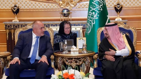 Борисов пристигна на първо посещение от най-високо ниво в Саудитска Арабия