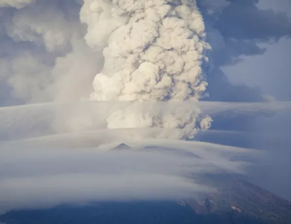 Сериозно земетресение в Папуа Нова Гвинея, вулкан заплашва Филипините
