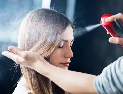 Гелът за коса и тенденцията „мокър ефект“ отново са на мода: Как да ги използвате?