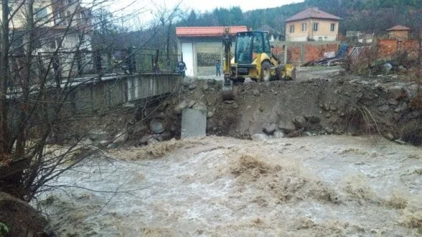 Циклон с дамско име ще донесе сериозни проблеми на Балканите