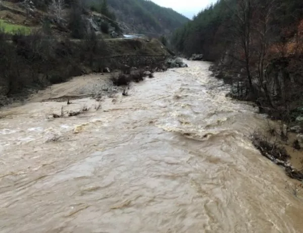 Наводнения и в Румъния