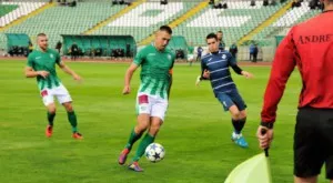 {{ otherArticle[0].article.title }}