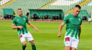 {{ otherArticle[0].article.title }}