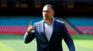 Кобрата определи какви са шансовете боят му с Уайт да е в България