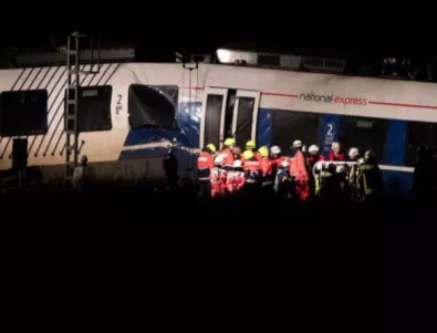 Инцидент на железопътен мост в Дания доведе до смъртни случаи