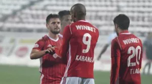 {{ otherArticle[0].article.title }}