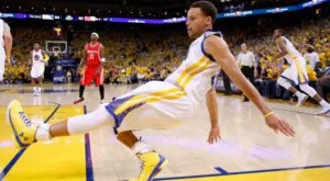 Стеф Къри избухна с 45 точки за 4-та победа на "воините" (+Резултати)