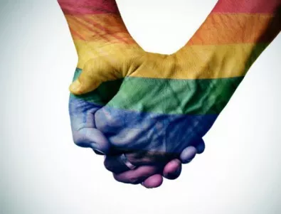 Хомосексуалните двойки в Гърция ще могат да отглеждат деца