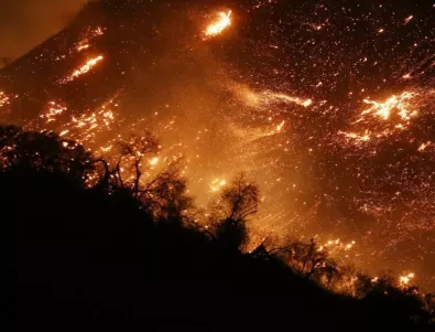 Има напредък в борбата с пожарите в Калифорния