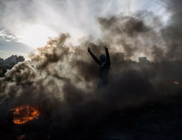 Стотици ранени палестинци след поредния "ден на гнева"