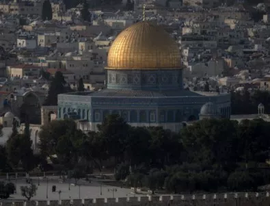 В Йерусалим ще ограничават шума от призивите за молитва на мюсюлманите