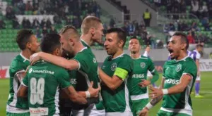 Четири гола и три греди в зрелищна контрола между Лудогорец и Шахтьор