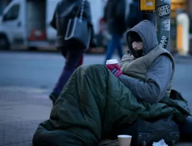 Бездомник от Париж стана звезда в Twitter