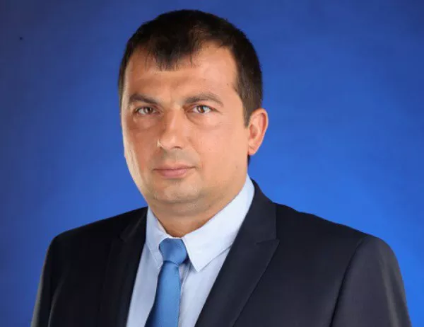 Марин Рачев остава кмет на община Септември