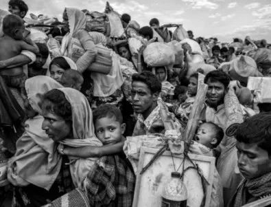ООН даде лични карти на 250 000 бежанци рохинджа