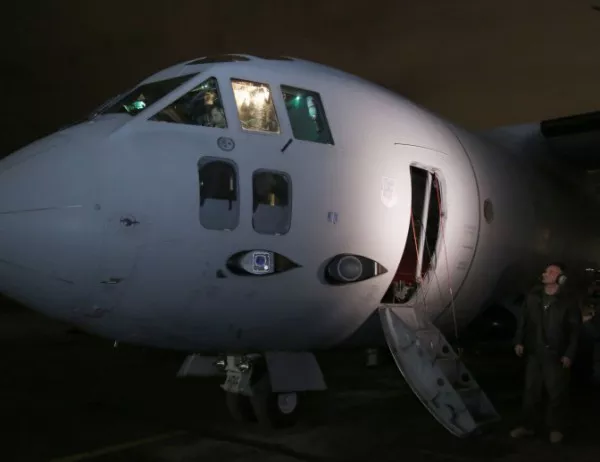 Инцидент на земята със самолет "Спартан", няма пострадали военни