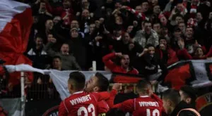 {{ otherArticle[0].article.title }}