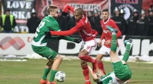 {{ otherArticle[0].article.title }}