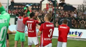 {{ otherArticle[0].article.title }}