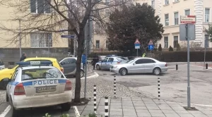 Простреляха служител на НАП в София 