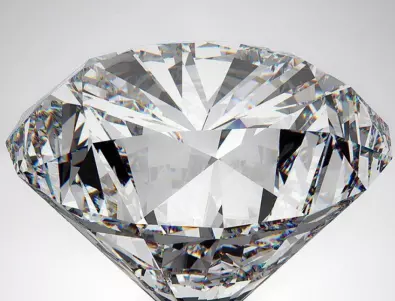 Най-големият диамант в историята продаден на търг в Женева за 14 млн. долара 