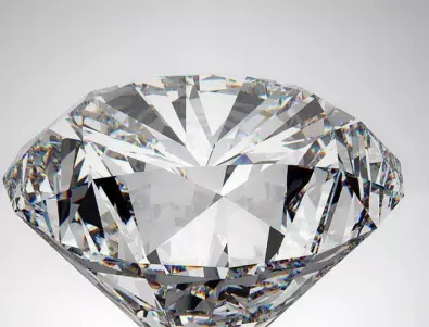 Жена откри диамант за 2,7 милиона долара сред вехтории в дома си