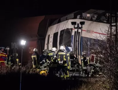 Тежка катастрофа на влак, превозващ опасни химикали - в Айова (ВИДЕО)