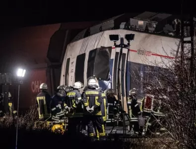 МВнР: Няма информация за пострадали българи при влаковата катастрофа в Гърция 
